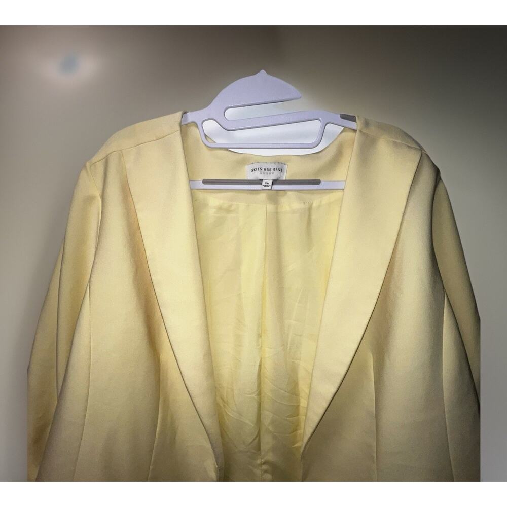 Sold - Picture 2 of 7